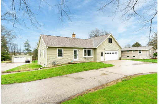 2428 County Road Mm, Oregon, WI 53575