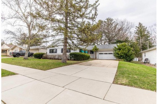 117 E Goodland St, Sun Prairie, WI 53590