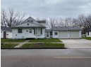 942 S Beaumont Rd, Prairie Du Chien, WI 53821