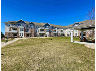 3848 Maple Grove Dr 208 Madison, WI 53719