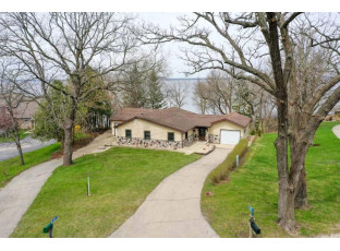 N829 Waubunsee Tr Fort Atkinson, WI 53538