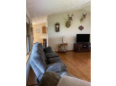 2101 Meadowlark Dr, Janesville, WI 53546