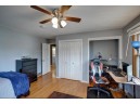 7017 Cardinal Dr, Middleton, WI 53562