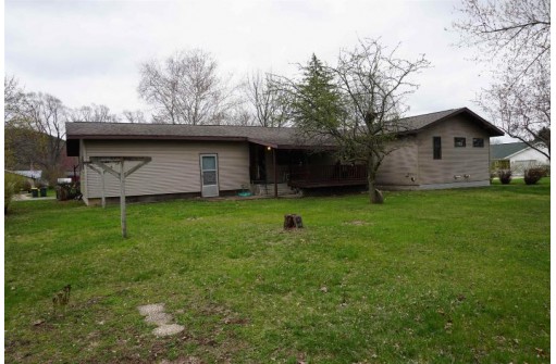 203 N Dousman St, Prairie Du Chien, WI 53821