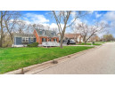 202 S Harmony Dr, Janesville, WI 53545