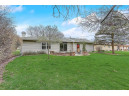 2121 N Sumac Dr, Janesville, WI 53545