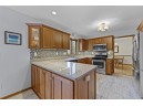 6037 Lynbrook Ln, Madison, WI 53719