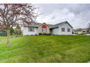 1294 Broadway Dr, Sun Prairie, WI 53590