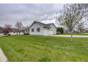 1294 Broadway Dr, Sun Prairie, WI 53590