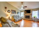 1294 Broadway Dr, Sun Prairie, WI 53590