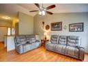 1294 Broadway Dr, Sun Prairie, WI 53590