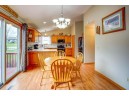 1294 Broadway Dr, Sun Prairie, WI 53590