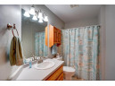 1294 Broadway Dr, Sun Prairie, WI 53590