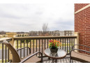 5198 Sassafras Dr 301, Madison, WI 53711