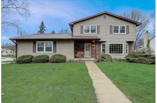 7314 Farmington Way, Madison, WI 53717