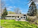 719 Mildred Ct, Lake Mills, WI 53551-1052