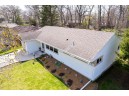 719 Mildred Ct, Lake Mills, WI 53551-1052