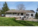 719 Mildred Ct, Lake Mills, WI 53551-1052