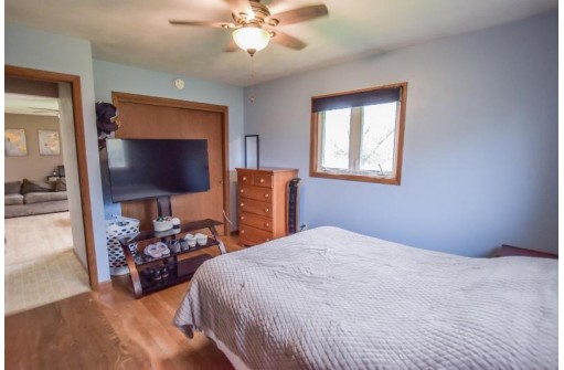 W874 Sunnyside Rd, Green Lake, WI 54941