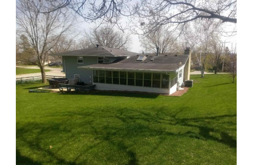 800 Messmer St, Fort Atkinson, WI 53538