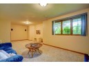 2774 Brooks Ridge Dr, Sun Prairie, WI 53590