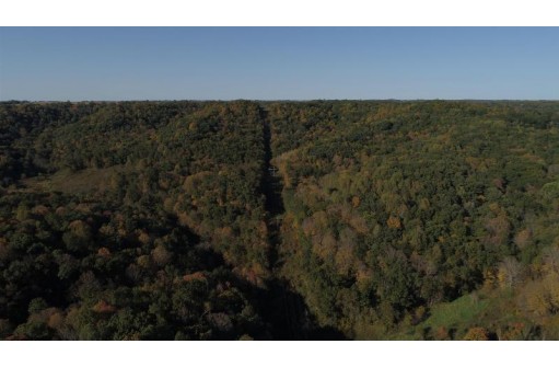 56 AC Tunnelville Rd, La Farge, WI 54639