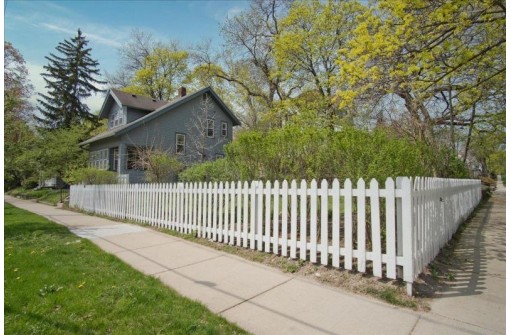 306 S Randall Ave, Madison, WI 53715