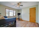 176 Hillcrest Cir, Sun Prairie, WI 53590