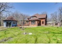 647 Taylor Ln, Stoughton, WI 53589