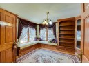 647 Taylor Ln, Stoughton, WI 53589