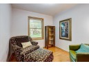 18 S Strathfield Cir, Madison, WI 53717