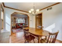 18 S Strathfield Cir, Madison, WI 53717