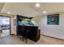 2206 Ravenswood Rd, Madison, WI 53711