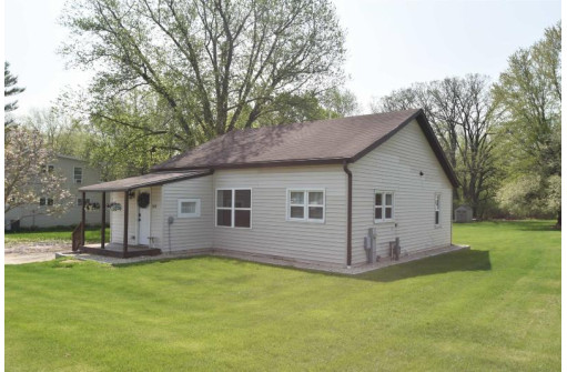 309 E North St, DeForest, WI 53532