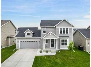 127 Crooked Tree Dr DeForest, WI 53532