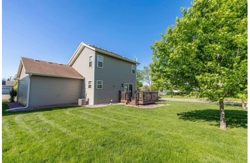 7234 Arctic Fox Dr, Madison, WI 53719