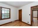 2905 Milwaukee St, Madison, WI 53704