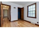 2905 Milwaukee St, Madison, WI 53704