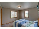 6530 W Chelly Ln, Janesville, WI 53548