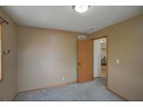 6530 W Chelly Ln, Janesville, WI 53548