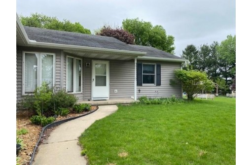 2525 Independence Ln, Madison, WI 53704