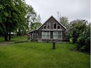 W475 Huron Bay Dr