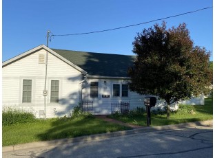 904 State St Mineral Point, WI 53565