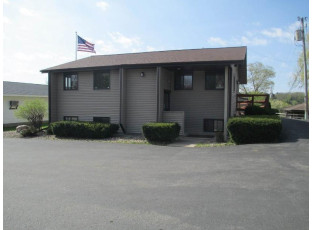 1208 9th St Baraboo, WI 53913-0000