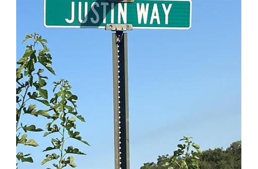 L2 Justin Way, Beloit, WI 53511