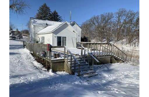 N6738 County Road J, Monticello, WI 53570