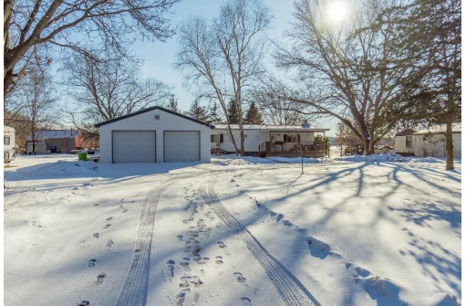 E10589 Joy Rd, Baraboo, WI 53913