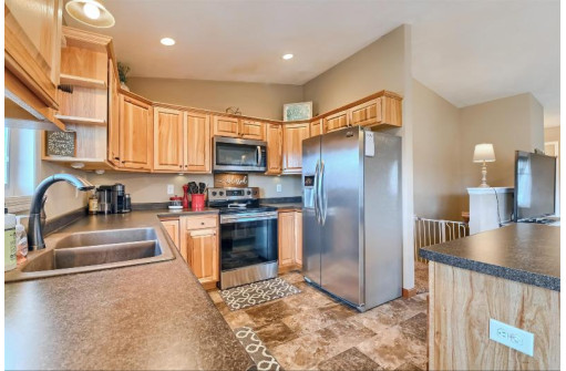 1677 Ila St, Fort Atkinson, WI 53538