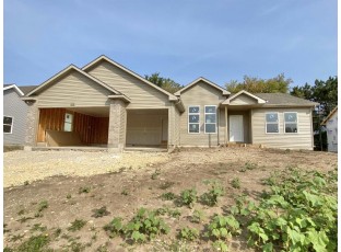 3470 Bee Ln Beloit, WI 53511-1902