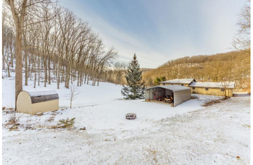 32785 Indian Creek Dr, Muscoda, WI 53573